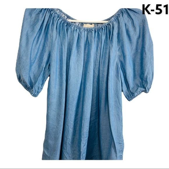 LOFT Tops - Women’s Sz XS Loft Short Sleeve Shirt 👚